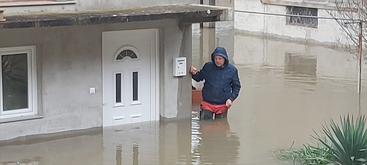 U Biha U Poplavljena Naselja Aktivirana Brojna Klizi Ta