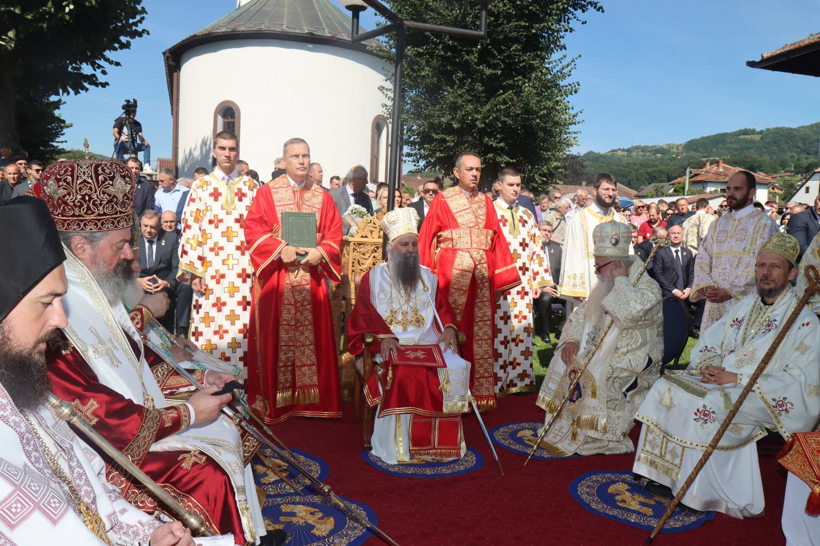 Patrijarh Porfirije Slu I Parastos Za Ubijenih Srba U Podrinju