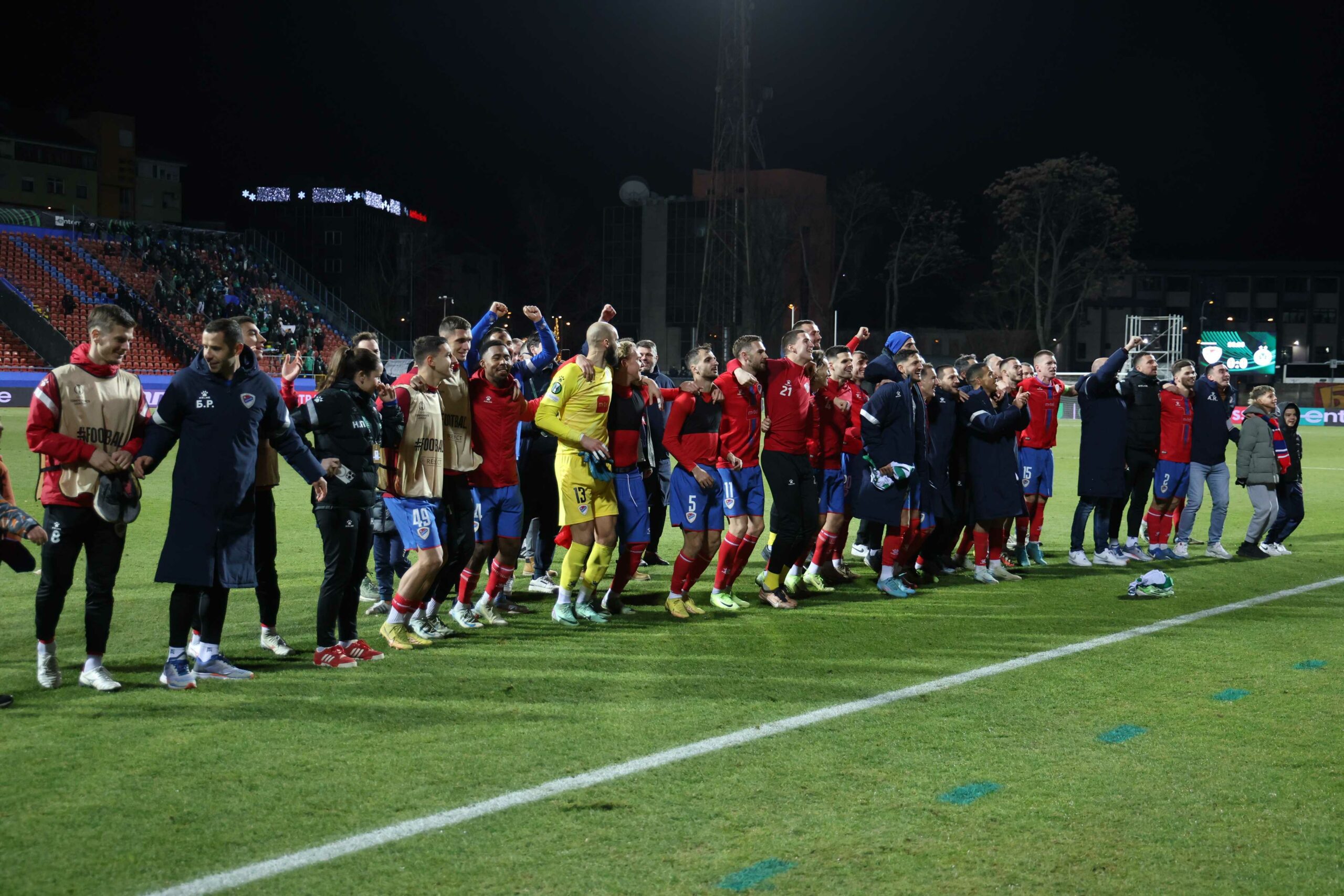 Foto Crveno Plavi Putuju U Ljubljanu Borac Saznao Rivala U Nokaut