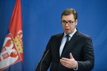 Vučić: Ljudi više NISU USHIĆENI u vezi sa ulaskom Srbije u EU, ali većina ih je na NAŠOJ STRANI i za taj put
