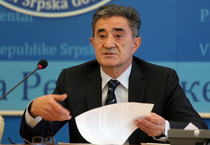 Kasipović UBIJEĐEN: Vjerujem da nas Program reformi ne vodi u NATO