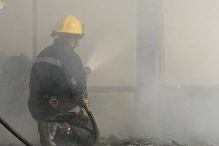 UPOZORENJE NA UČESTALE POŽARE Vatrogaci na području Sokoca imali tri intervencije