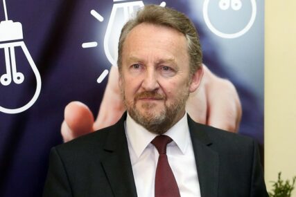 Izetbegović: Proizvodićemo oružje za NE DAJ BOŽE, pušku smo već napravili
