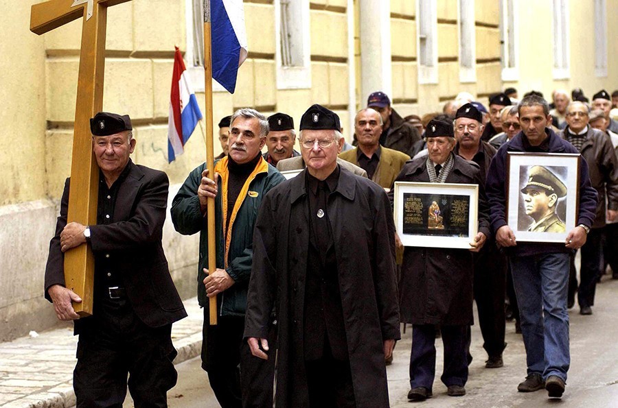 KOLINDA POSLALA PREDSTAVNIKA Hrvatski ministri na ustaškom okupljanju u Blajburgu
