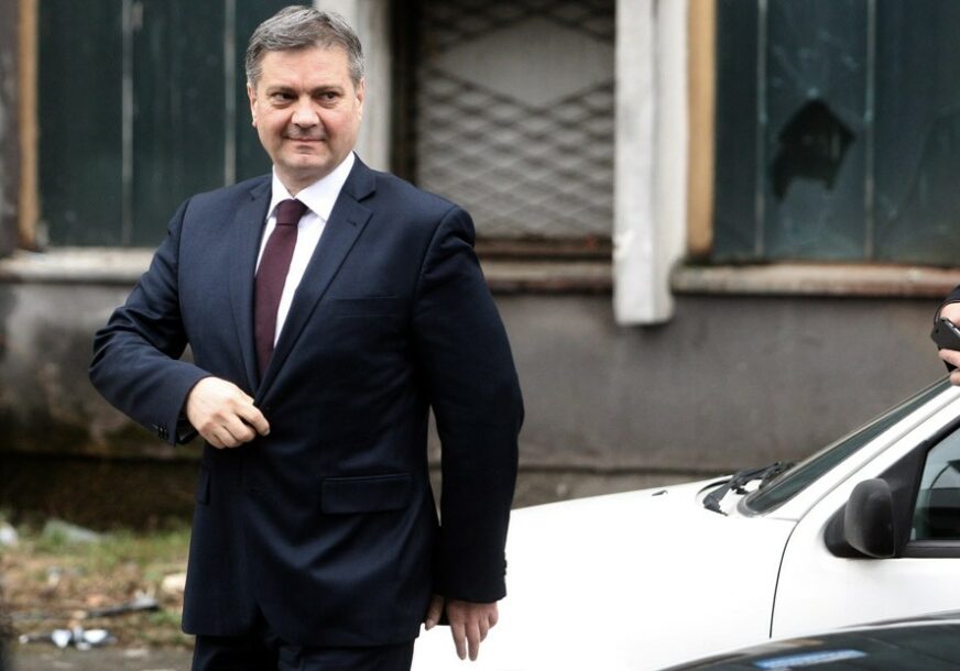 Zvizdić OSUO PALJBU nakon Berlina: „Svoju POLITIČKU AGRESIVNOST Dodik prenosi na BIH“  