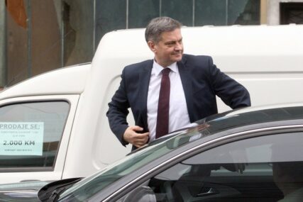 Zvizdić: Dodik, kao bosanski Srbin, bezuspješno pokušava osporiti BiH