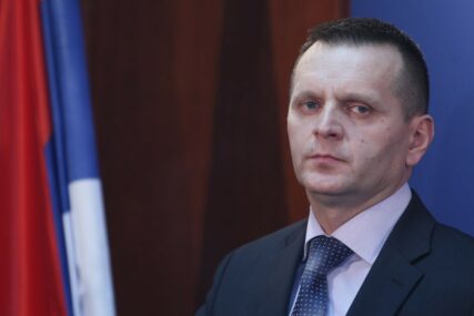 MUP OJAČAN SA 1.500 MLADIH POLICAJACA Lukač: Jedini garant mira, nakon ukidanja Vojske RS