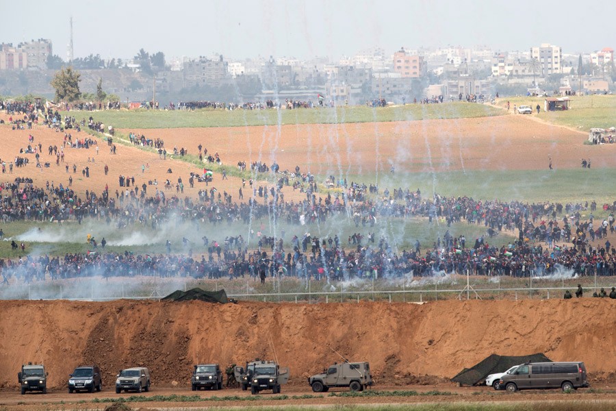 KRVAVI OBRAČUN U POJASU GAZE U sukobima Palestinaca sa izraelskom vojskom više poginulih, povrijeđeno 500 osoba