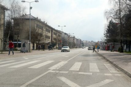 ODRŽAN HITAN SASTANAK Onlajn nastava zbog nepovoljne epidemiološke situacije u Istočnom Novom Sarajevu