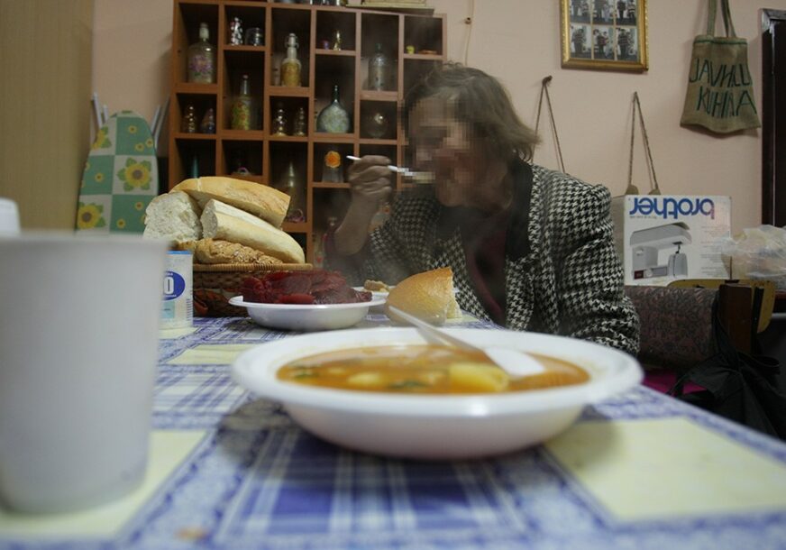 OBROK ZA NAJUGROŽENIJE GRAĐANE Počela sa radom javna kuhinja u Novom Gradu