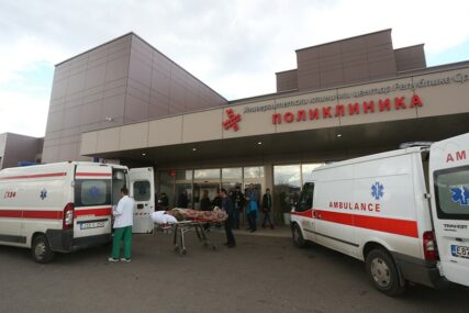 UKC: Stabilno stanje pacijenta povrijeđenog u saobraćajci u Brestovčini