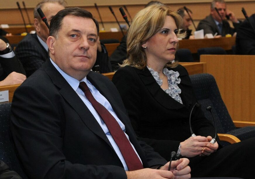 ANKETA Dodik i Cvijanovićeva ispred Ivanića i Govedarice