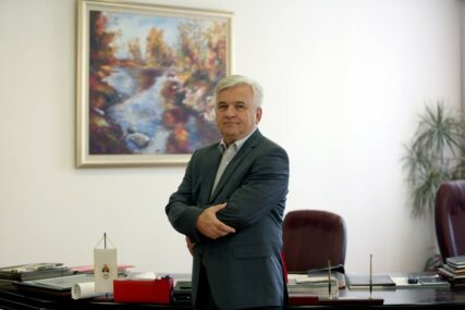Nedeljko Čubrilović piše za SRPSKAINFO: U ovom trenutku nema ličnih ni biznis interesa