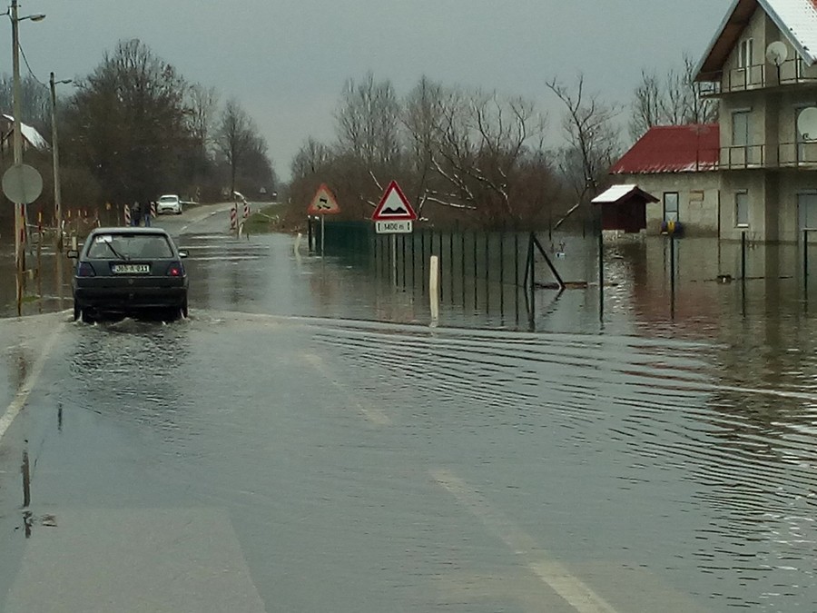 Načelnici traže da putevi budu viši kako bi se spriječile poplave