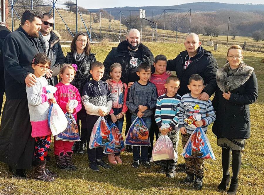 HUMANITARNA AKCIJA Božur RS za pomoć djeci Kosova