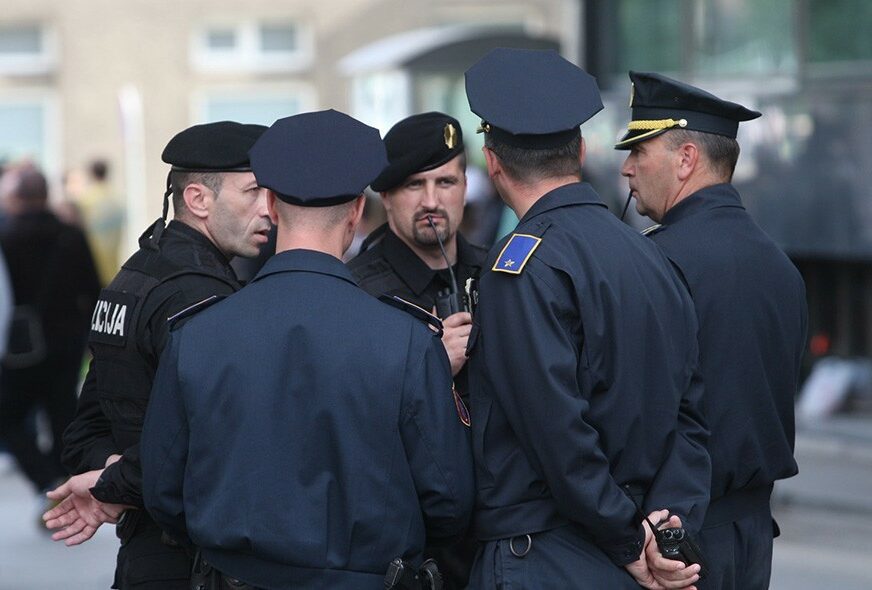 UVIĐAJ U TOKU Još nema potvrde da je riječ o UBISTVU policajca u Sarajevu