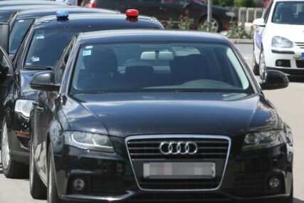 Vlada Srpske kupila 3 nova automobila u protekle 3 godine