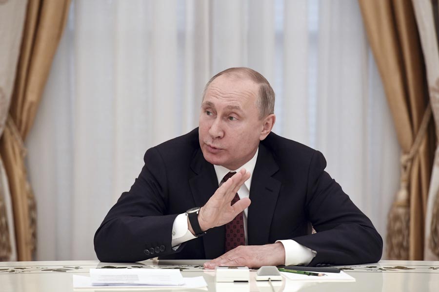 Putin: Skripalj bi bio MRTAV da je otrovan vojnim nervnim gasom