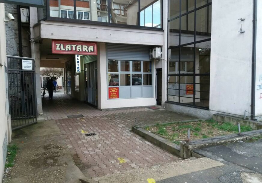 Opljačkana zlatara u Prijedoru, policija okupirala centar grada