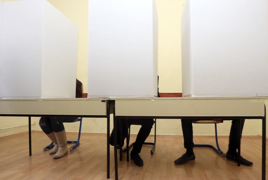 UNOSILI KOPIJE IZBORNIH LISTIĆA Nakratko prekinuto glasanje u Bugojnu zbog neregularnosti na dva biračka mjesta