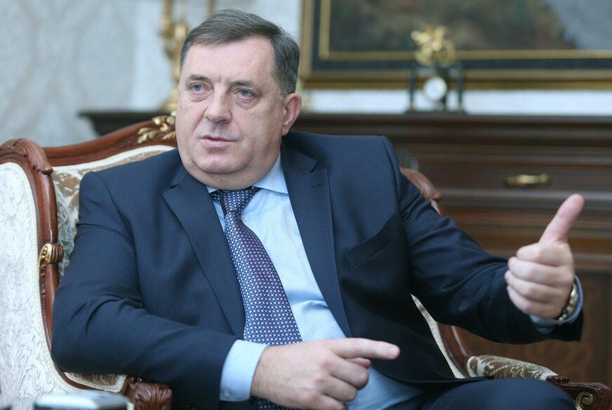 Dodik: Policija će spriječiti da migranti dođu do Banjaluke i Kalinovika