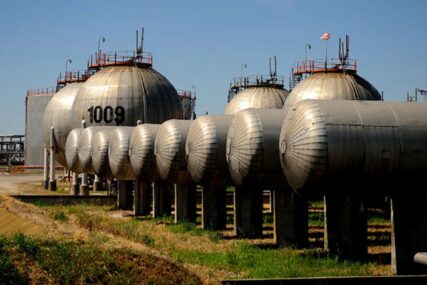 Članice OPEK+ poručile: Držaćemo se plana o postepenom povećanju proizvodnje nafte