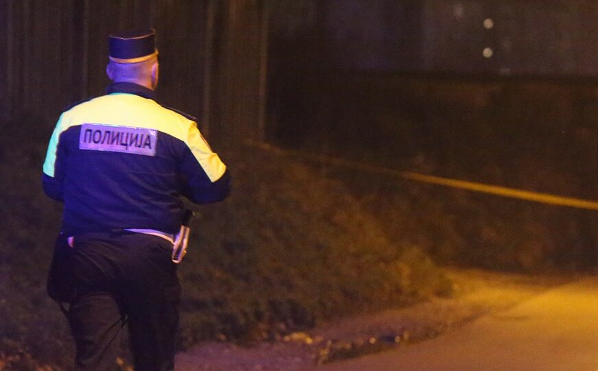 STRAVA KOD BIJELJINE Traktorista pregazio MLADIĆA koji je PAO sa prikolice, pa pobjegao s mjesta nesreća