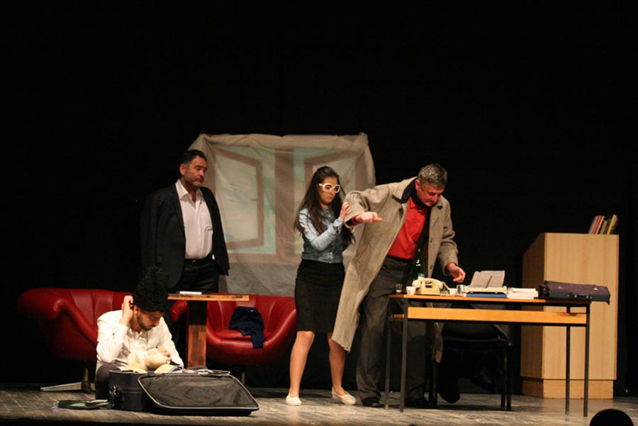 Bilećki glumci amateri u Trebinju odigrali predstavu "Profesionalac"