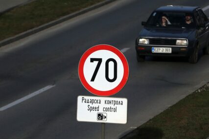 SAZNAJEMO Policija Srpske ne posjeduje PRESRETAČE, specijalna vozila JOŠ NE KAŽNJAVAJU vozače (FOTO)