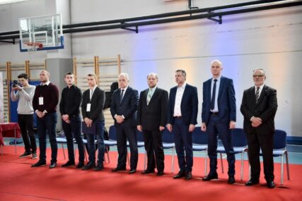 Ministar Malešević poručio budućim studentima da PAŽLJIVO BIRAJU ZANIMANJE