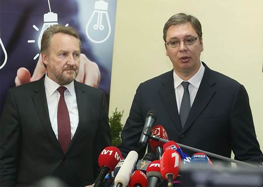 Izetbegović: Vučiću nije lako da balansira između velikih sila