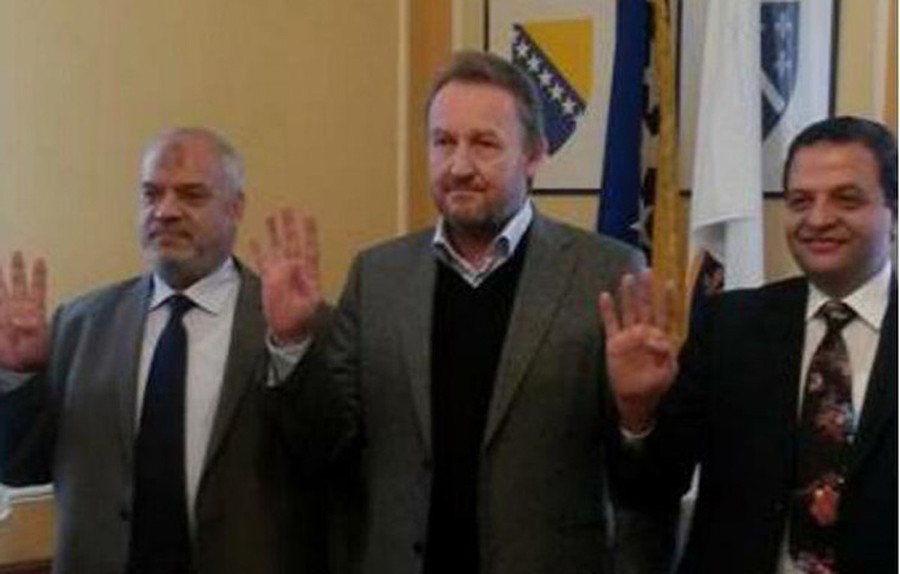 Bakirove veze s “MUSLIMANSKOM BRAĆOM” privukle pažnju Arapa