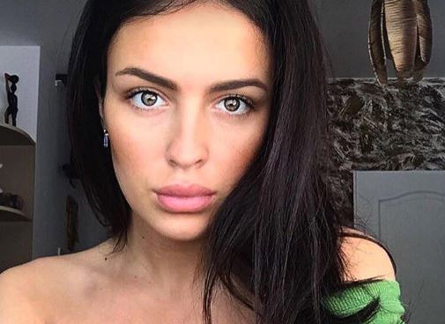 MILICA ZAPALILA “FEJSBUK” Zanosna crnka mami obožavatelje (FOTO)