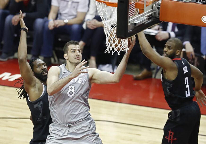 NESTVARNO MALA MINUTAŽA Bjelica u duelu protiv moćnih Rokitsa na parketu proveo samo PET MINUTA, Harden trojkama PRESUDIO PROTIVNIKU