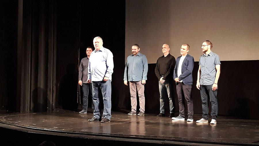 U Narodnom pozorištu RS prikazan dugometražni dokumentarni film "Krst nad jamom"