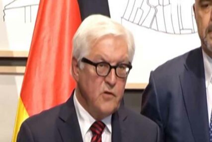“SAGINJEM GLAVU PRED ŽRTVAMA” Predsjednik Njemačke zamolio Poljsku za OPROŠTAJ (VIDEO)