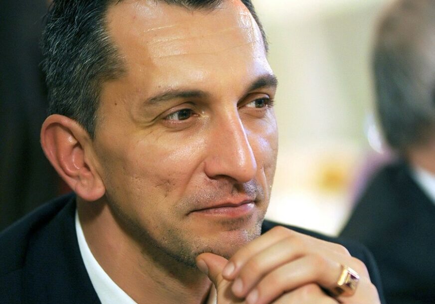 Foto Srna