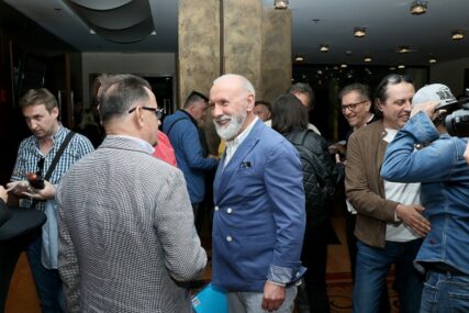 Dino Merlin podnio ostavku na funkciju predsjednika AMUS