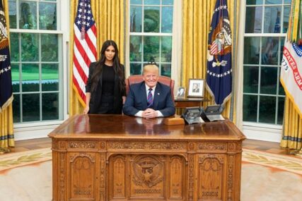KIM KARDAŠIJAN U BIJELOJ KUĆI Starleta od Trampa tražila POMILOVANJE