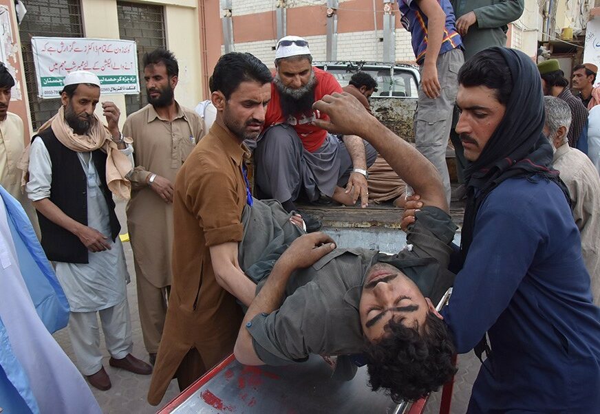Pakistan: Poginulo najmanje 15 ljudi koji su išli na svadbu