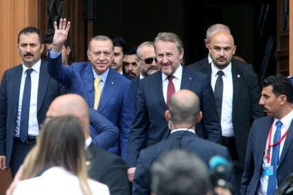 "Frankfurter algemajne cajtung": Posjeta Erdogana šteti BiH