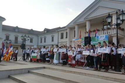 U Višegradu završen Međunarodni festival folklora