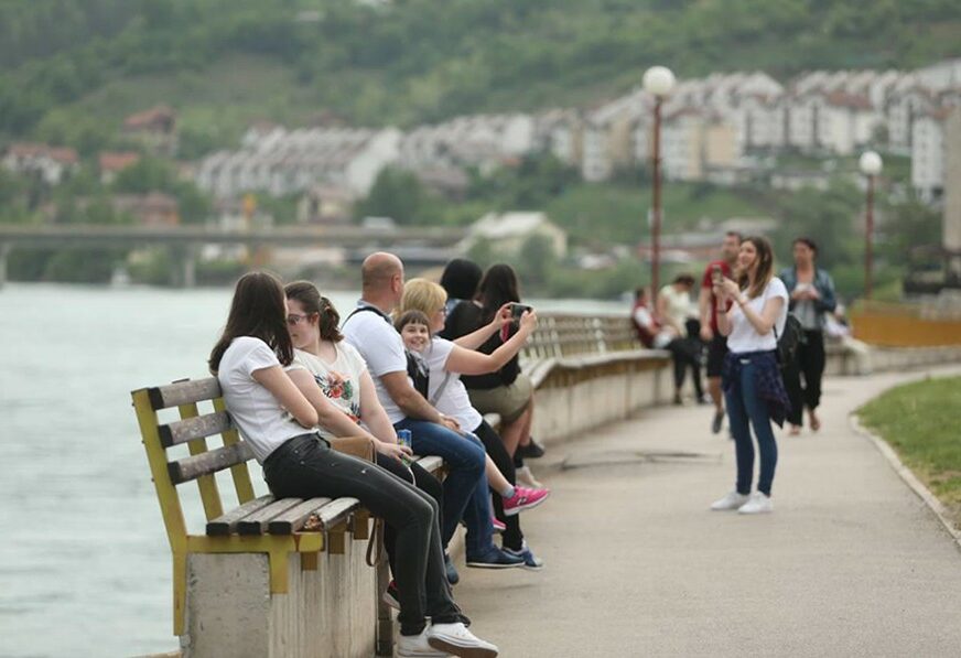 MILION NOĆENJA, KINEZA SVE VIŠE Kako je prošla turistička sezona u Srpskoj