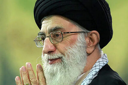 Hamnei: Iran nikada neće popustiti pritisku SAD