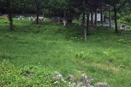 Na Ozrenu ekshumirani posmrtni ostaci troje Srba ubijenih u Vozući