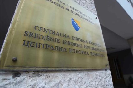 CIK: Kompletiran klub Srba u Federalnom domu naroda