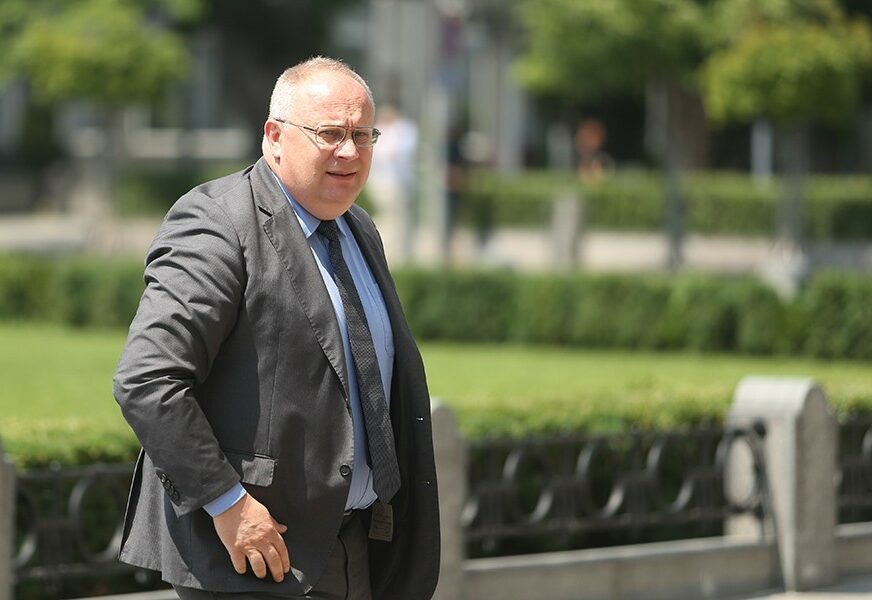 U POLICIJI SVE OTKRIO Nakon što ga je napao, Pavlović sada priznao da je LAGAO PROTIV BOGDANIĆA