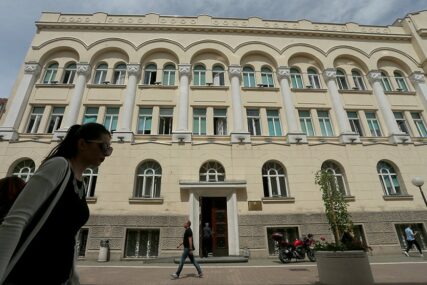 BANJALUKA PRESKAČE INSTITUCIJE BiH Podižu dio planiranog kredita od Evropske banke za obnovu i razvoj