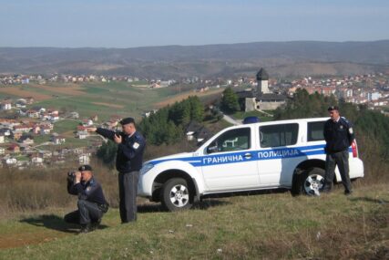 MIGRANTIMA STALI NA PUT Granični policajci BiH za dan spriječili preko 170 ilegalnih prelazaka