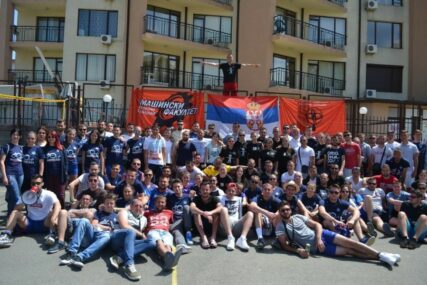BANJALUČKI STUDENTI BRILJIRALI U BUGARSKOJ Mašinski fakultet zauzeo drugo mjesto na Mašinijadi